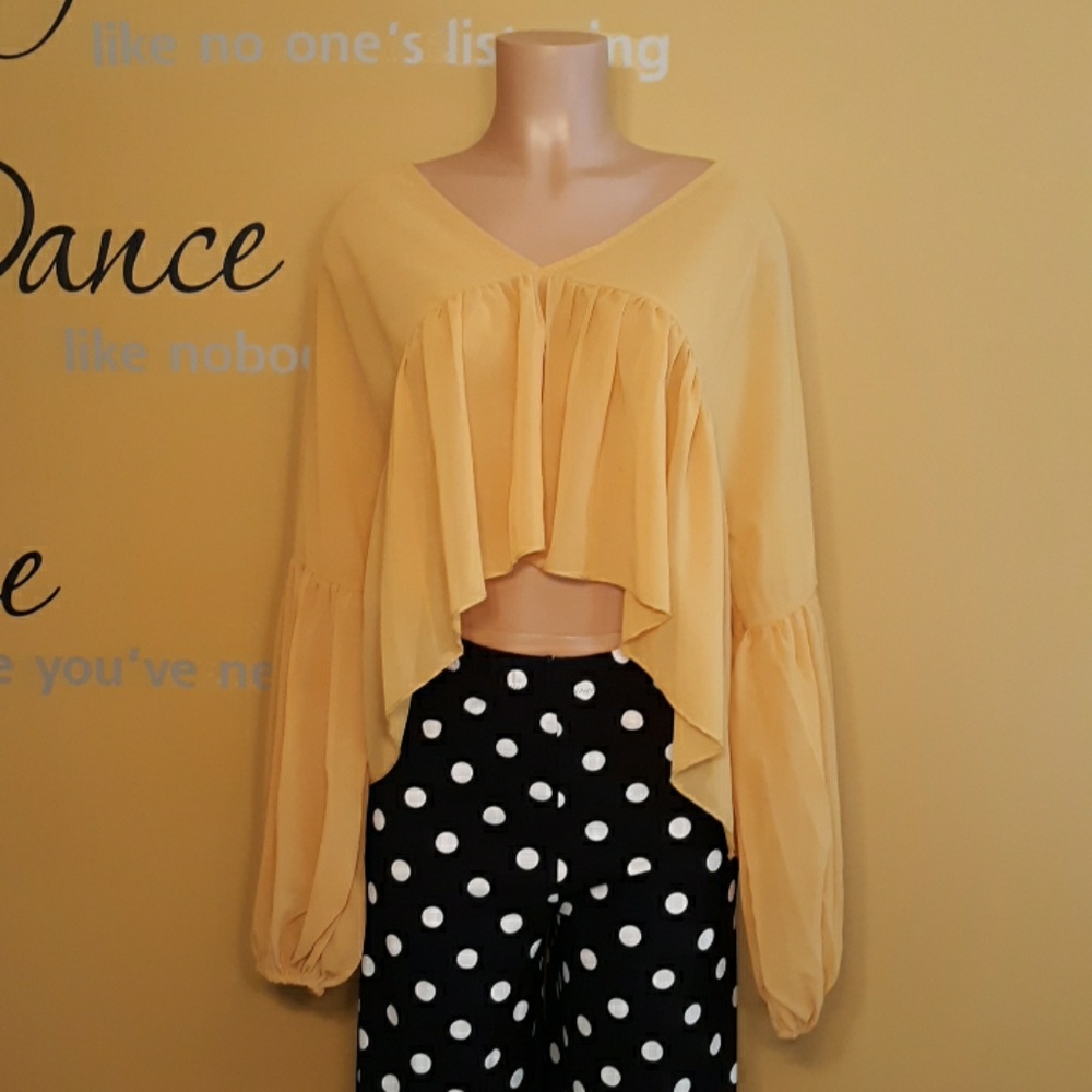 Mustard Ruffle High-Low V-Neck Blouse - Women's - Picture 4 of 6